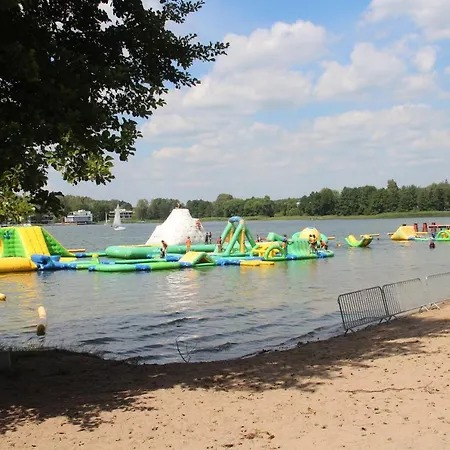 Z Widokiem Na Jezioro Ukiel